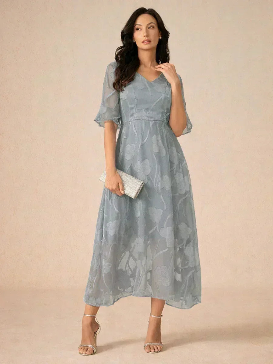 Karolina | Elegancka Koronkowa Sukienka Midi