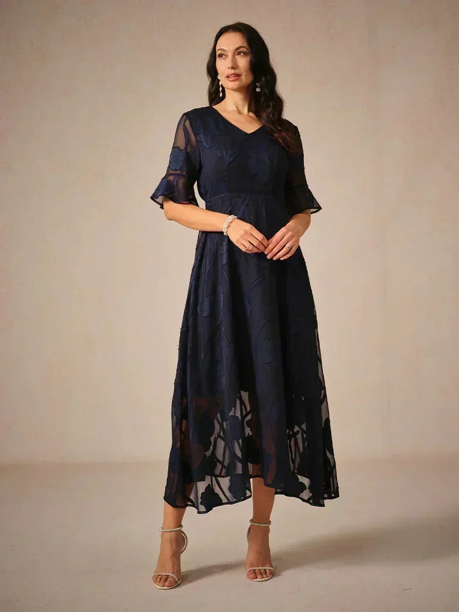 Karolina | Elegancka Koronkowa Sukienka Midi