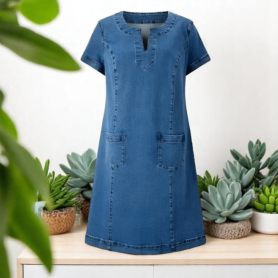 Julia | Miękka Jeansowa Sukienka z Kieszeniami