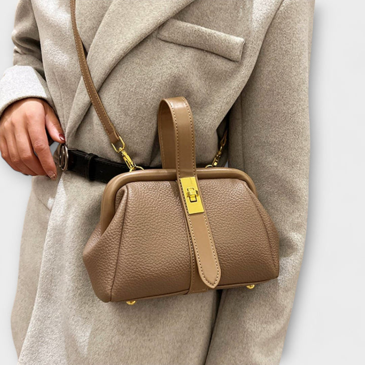 Kamila - torebka w stylu retro
