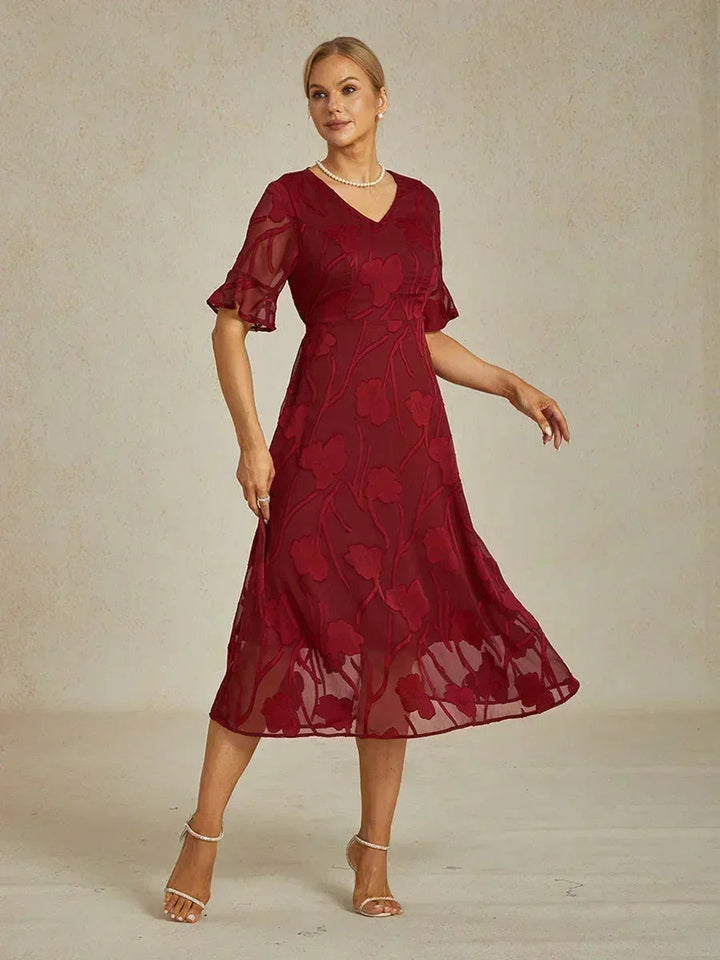 Karolina | Elegancka Koronkowa Sukienka Midi